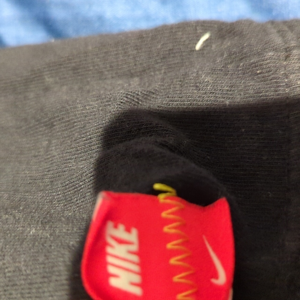Nike Worldwide HBR Tee Black T-Shirt Men’s Size LG - Picture 2 of 6